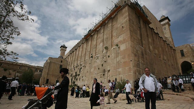 Abraham purchases the Cave of the Patriarchs in Hebron