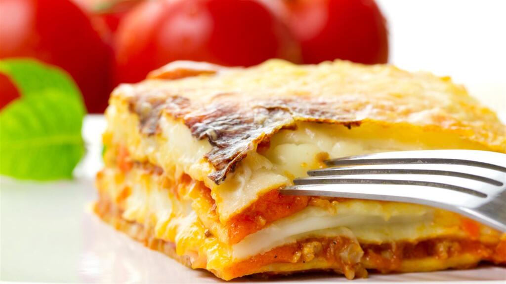 קיבלו מזון מעובד במיוחד. לזניה לחימום (צילום: shutterstock) קיבלו מזון מעובד במיוחד. לזניה לחימום