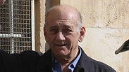 אולמרט, היום ביציאה מבית המשפט