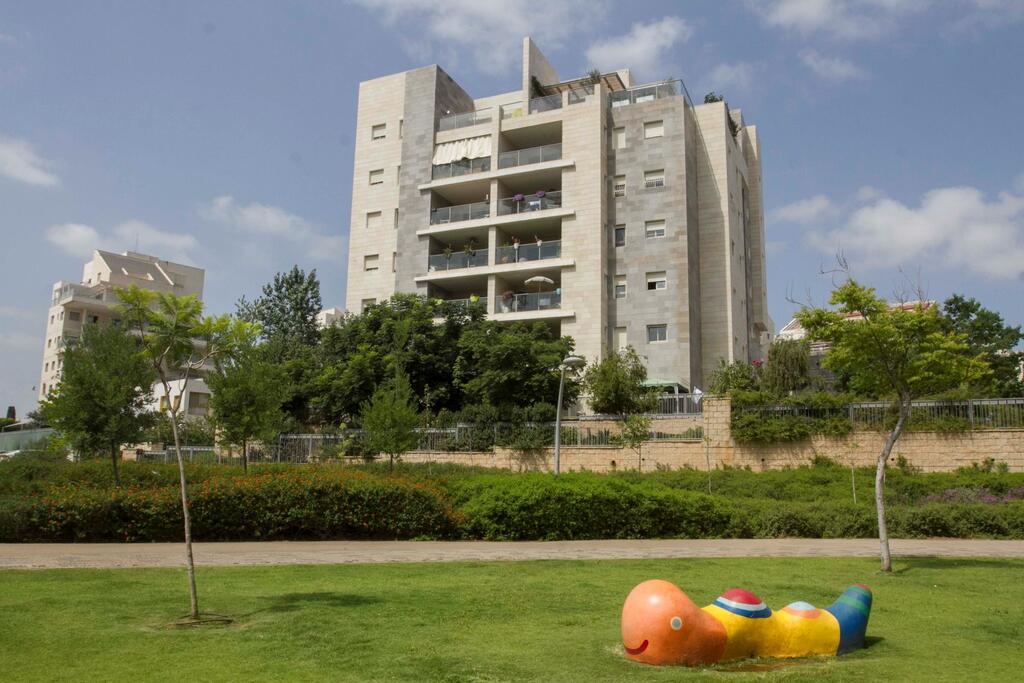 כפר סבא (צילום: עידו ארז) כפר סבא