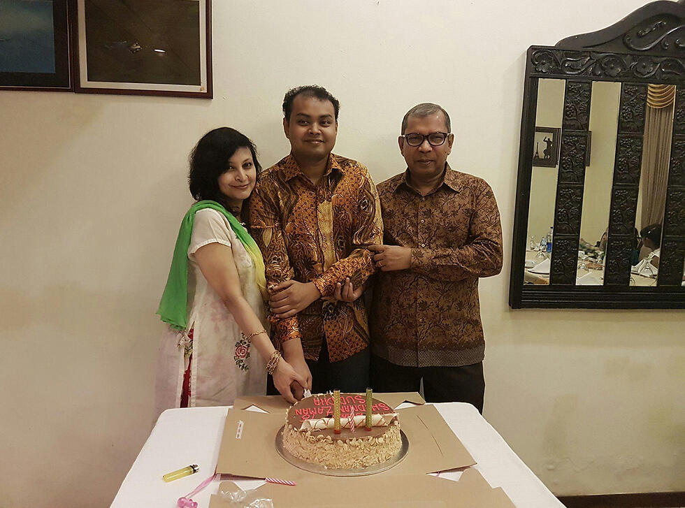 With his parents. Allowed to meet twice a year nullnull With his parents. Allowed to meet twice a year