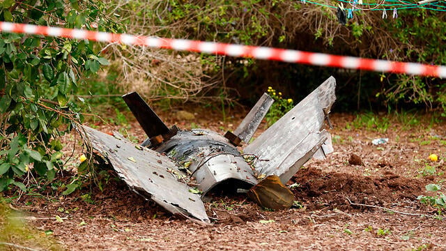 Syrian anti-aircraft missile that landed inside Israel after being fired at IAF planes (צילום: AFP) Syrian anti-aircraft missile that landed inside Israel after being fired at IAF planes