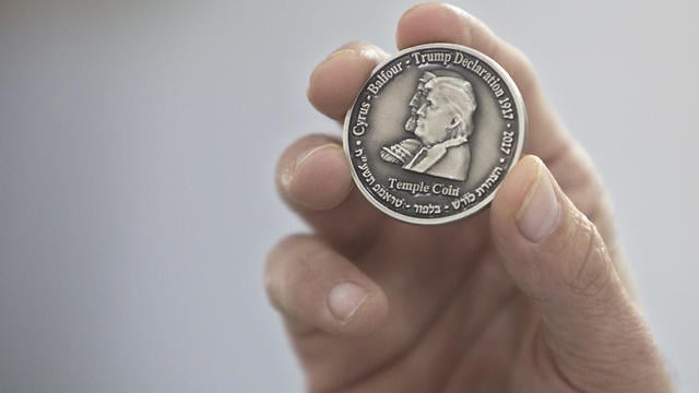 The Mikdash Educational Center's Trump Coin (Photo: AP) The Mikdash Educational Center's Trump Coin
