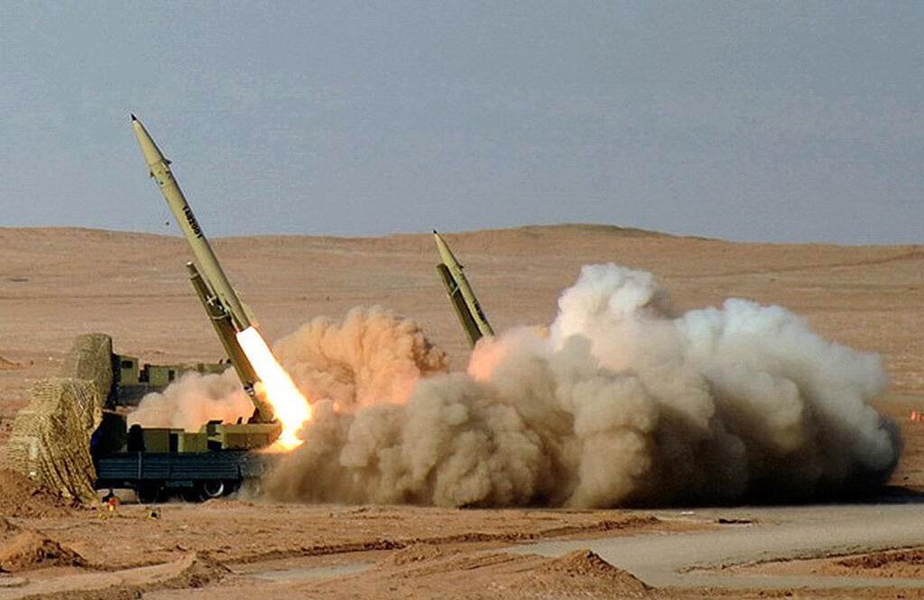Iranian Fateh-110 ballistic missiles טיל בליסטי Fateh-110