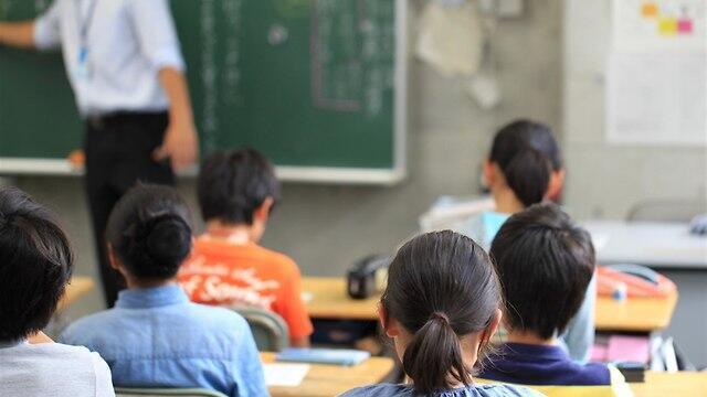 Минпрос Израиля заводит личное дело на каждого ученика с 5 лет: оценки, поведение, прогулы