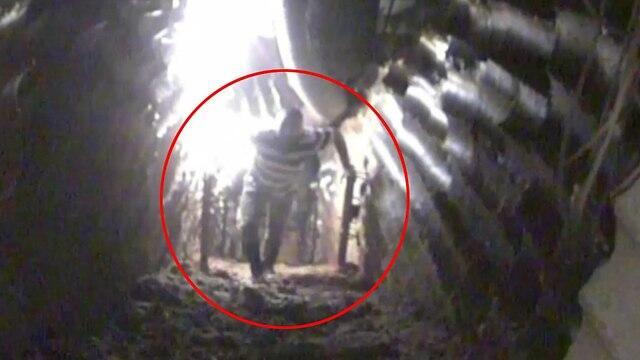 Hezbollah terrorist inside the tunnel (צילום: דובר צה"ל) Hezbollah terrorist inside the tunnel