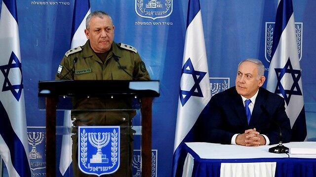 Eisenkot and Netanyahu (צילום: רויטרס) Eisenkot and Netanyahu