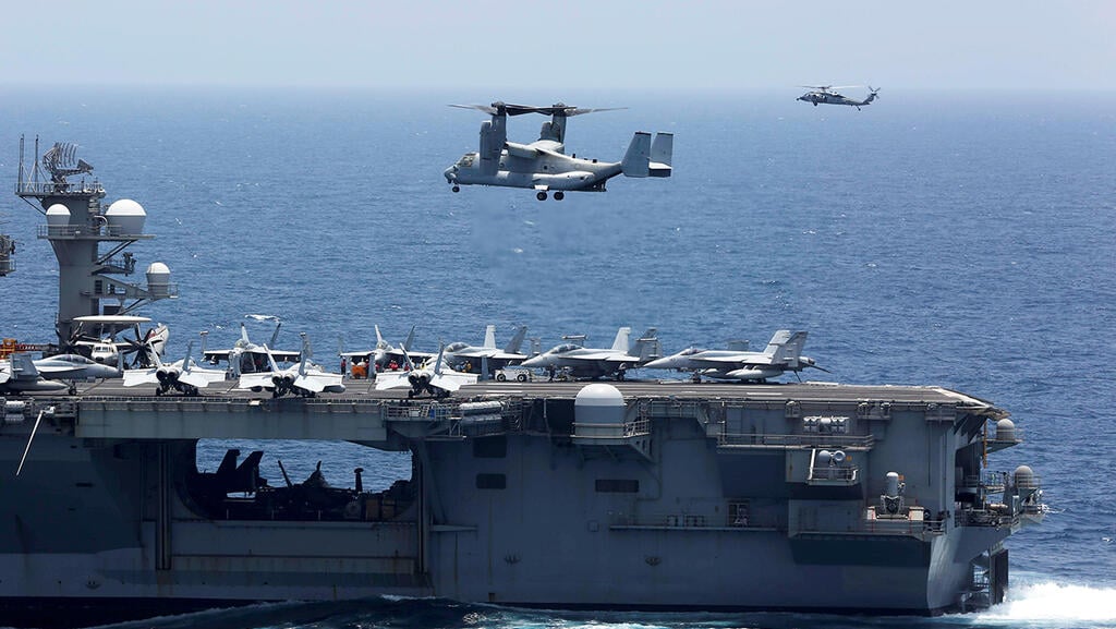 Photo: Reuters נושאת מטוסים אברהם לינקולן
