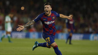 קרלס פרס חוגג