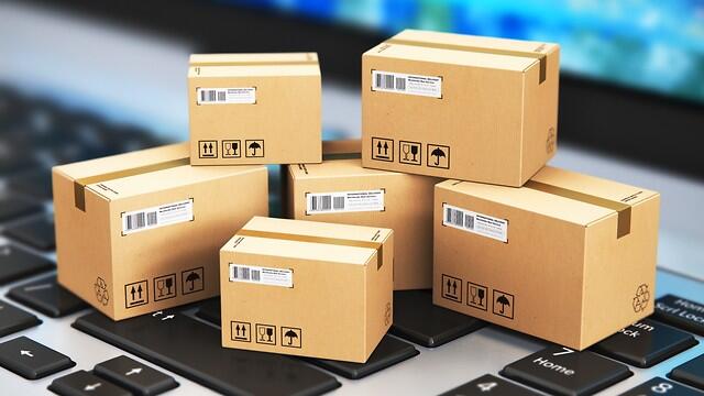 Israel to double VAT-free limit on overseas online orders; retailers fume