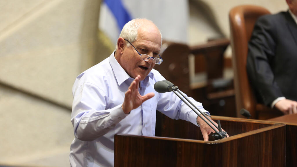 מ"מ שר הבריאות חיים כץ שיגר מכתב עם דרישות לשינויים בניהול קופת החולים כללית (צילום: אלכס קולומויסקי) חיים כץ