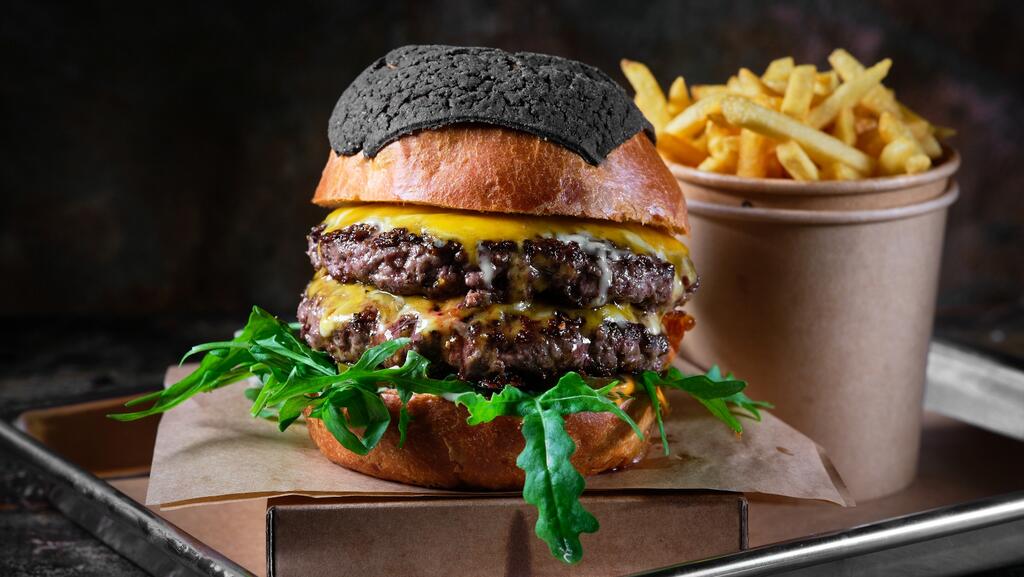 המבורגר של GDB, תל אביב