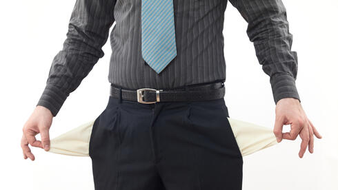 נכה, גרוש ואב ל-11: גבר קיבל פטור חריג מחובות