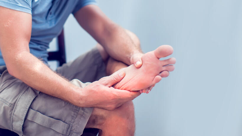 כף רגל כפות רגליים כאבים יבלות שריטות