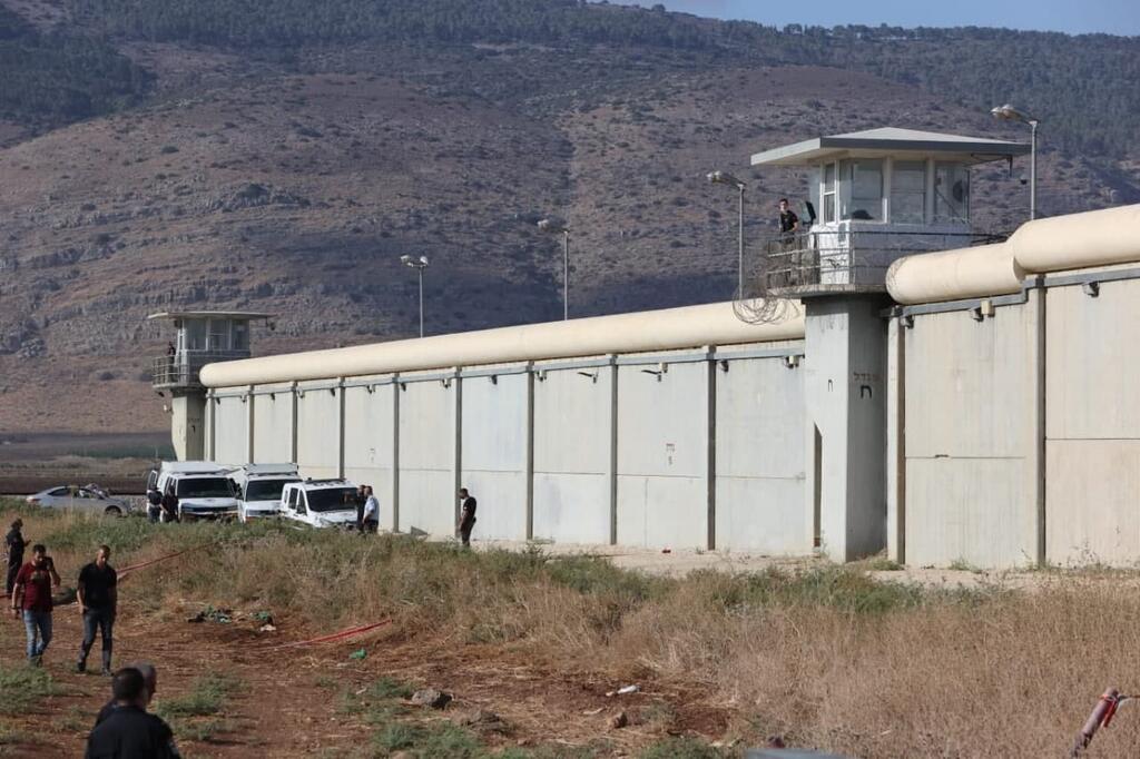 כלא גלבוע בבוקר הפריצה , ספטמבר 2021 (צילום: גיל נחושתן) חיפושים אחרי שישה אסירים ביטחוניים שברחו מכלא גלבוע
