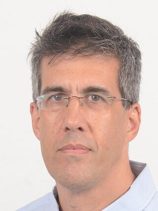 ד"ר דורון מצא