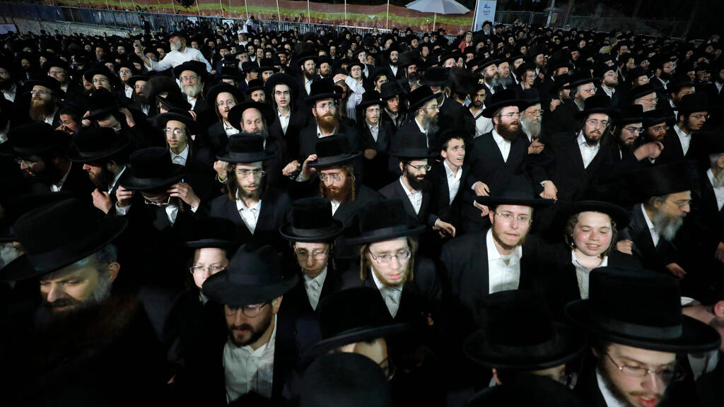 הילולה קודמת במירון (צילום: AFP) הילולת ל|ג העומר במירון