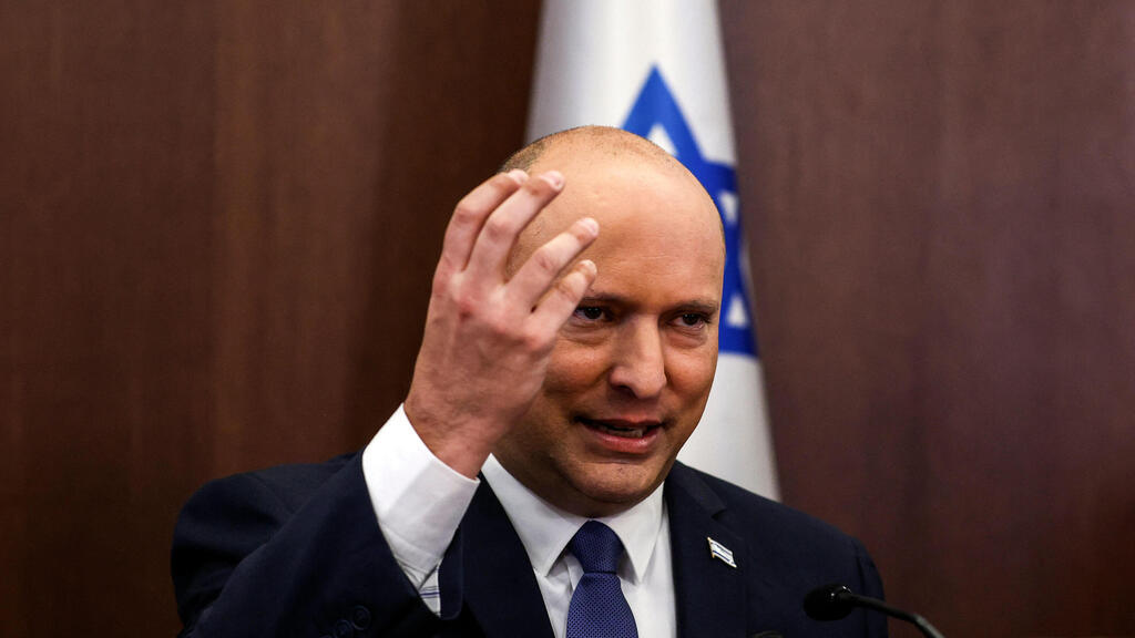 ראש הממשלה לשעבר נפתלי בנט (צילום AFP) ישיבת ממשלה