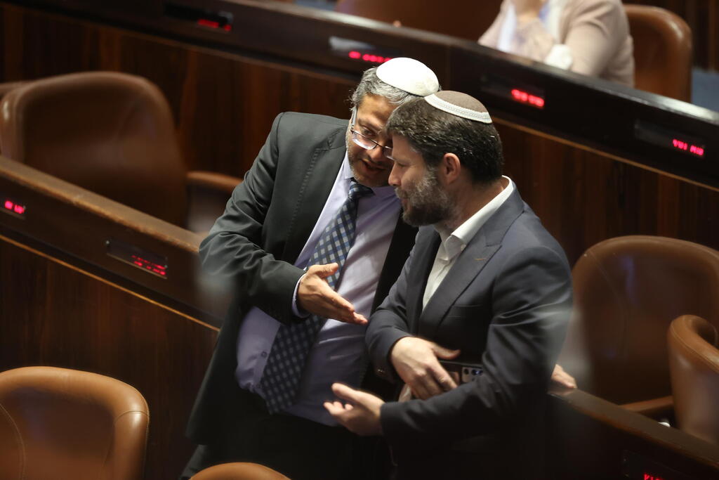 "צה"ל חווה לעיתים יחס משתלח. זה לא מסייע לנו להפוך טובים יותר". העקיצה לבן גביר ולסמוטריץ' (צילום: עמית שאבי ) איתמר בן גביר ובצלאל סמוטריץ'