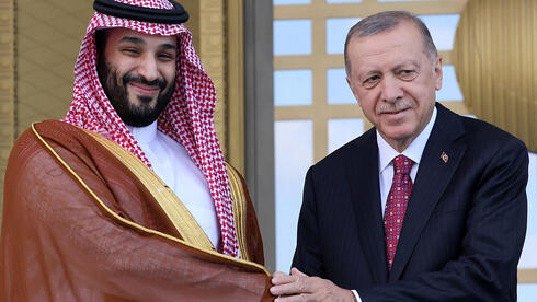 Turkey seeks to join Saudi-Pakistani defense pact in move that could reshape Middle East