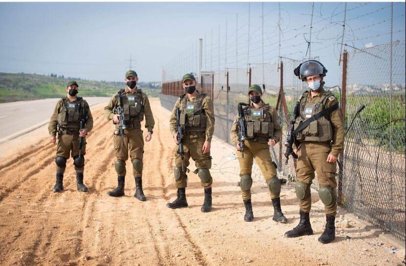 מסע של התבגרות מואצת בצבא (צילום ארכיון: דובר צה"ל ) לוחמי ולוחמות המעברים