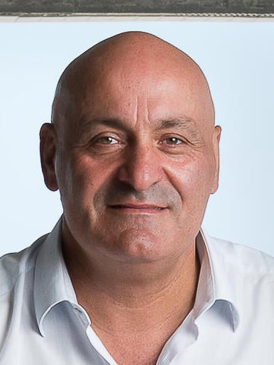 יוסי אברהמי, יו"ר ובעלים קבוצת יוסי אברהמי