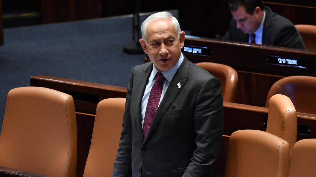 נתניהו בהצבעה על חוק הנבצרות, מליאת הכנסת (צילום: יואב דודקביץ) מליאת הכנסת
