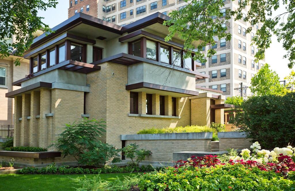 Emil Bach House (Photo: Shutterstock) בתים של האדריכל האמריקאי פרנק לויד רייט