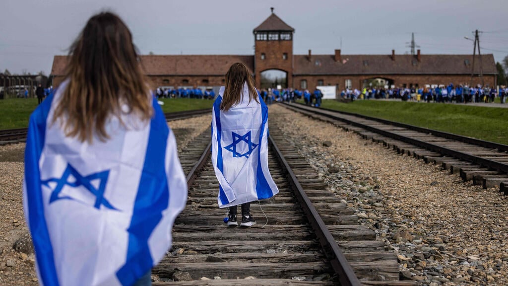 Auschwitz (Photo: AFP) מצעד החיים בפולין