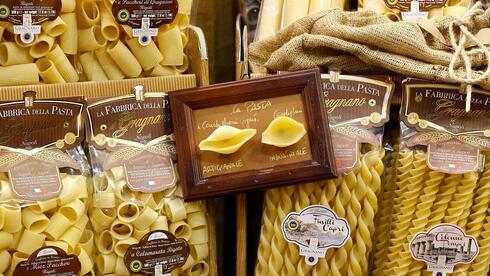 UNESCO honors Italian cooking as world heritage