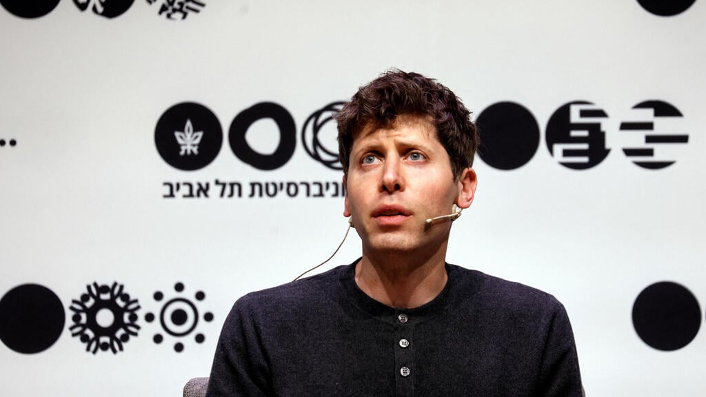 סם אלטמן באוניברסיטת תל אביב ב-2023 (צילום: Amir Cohen / Reuters) סם אלטמן באוניברסיטת תל אביב
