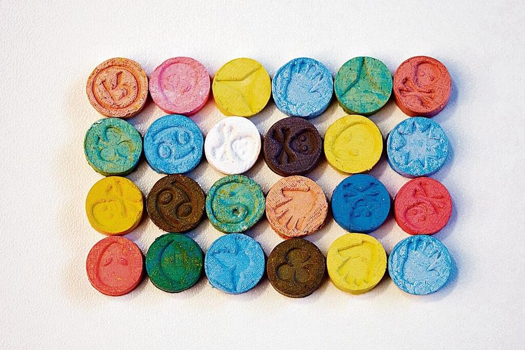 Photo: Shutterstock סמי MDMA