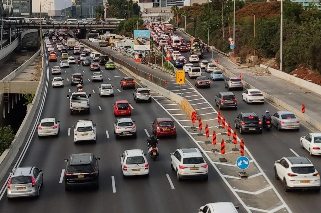 מסירות רכב חדש: מובילת שוק חדשה-ישנה, וגם המון סיניות