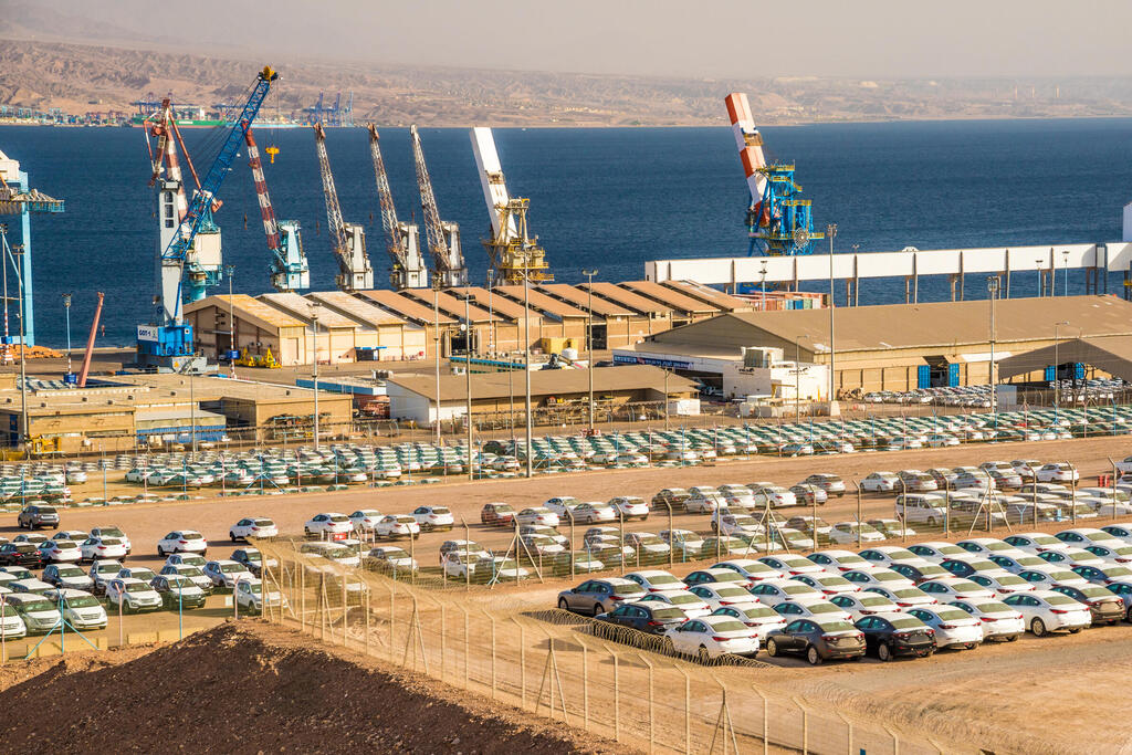 שוק הרכב שלנו: קטנות נעלמות, משפחתיות חוזרות וחשמליות משתלטות