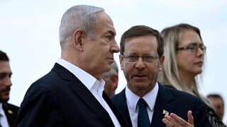 יצחק הרצוג ובנימין נתניהו בנתב"ג 