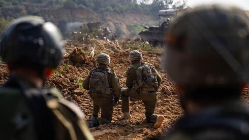 הייעוץ המשפטי: לצד הארכת השירות - יש למצות גיוס של הלא-משרתים