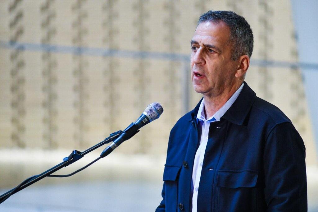  אביב כוכבי בטקס האזכרה השנתי של נופלי הל"ה