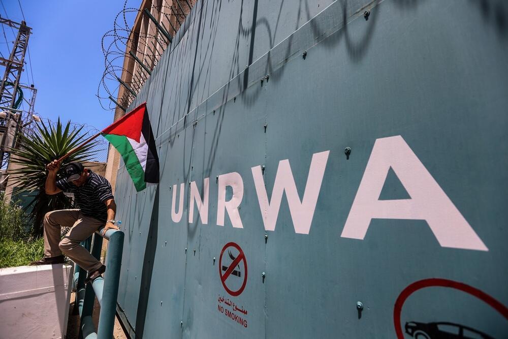 UNRWA (Photo: Anas-Mohammed / Shutterstock) UNRWA (БАПОР)