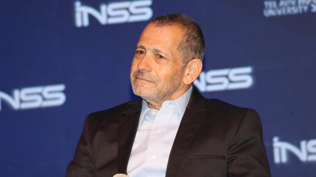 נדב ארגמן בכנס השנתי הבינלאומי ה-17 של INSS בסימן מלחמת חרבות ברזל