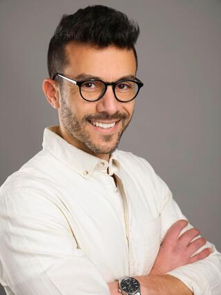Dr. Amit Serusi