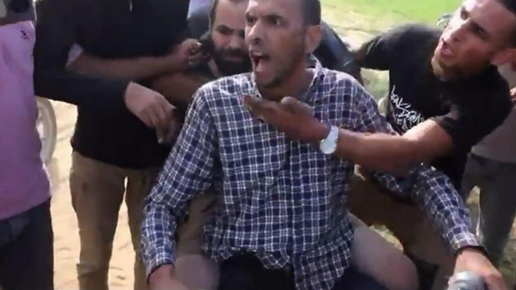 Hamas terrorists abduct Yarden Bibas during the October 7 attack תיעוד קשה: רגע חטיפתו של ירדן ביבס לעזה