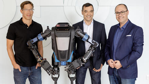 Israel’s 1st humanoid robot set for industry work