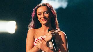 עדן גולן על במת גמר אירוויזיון 2024