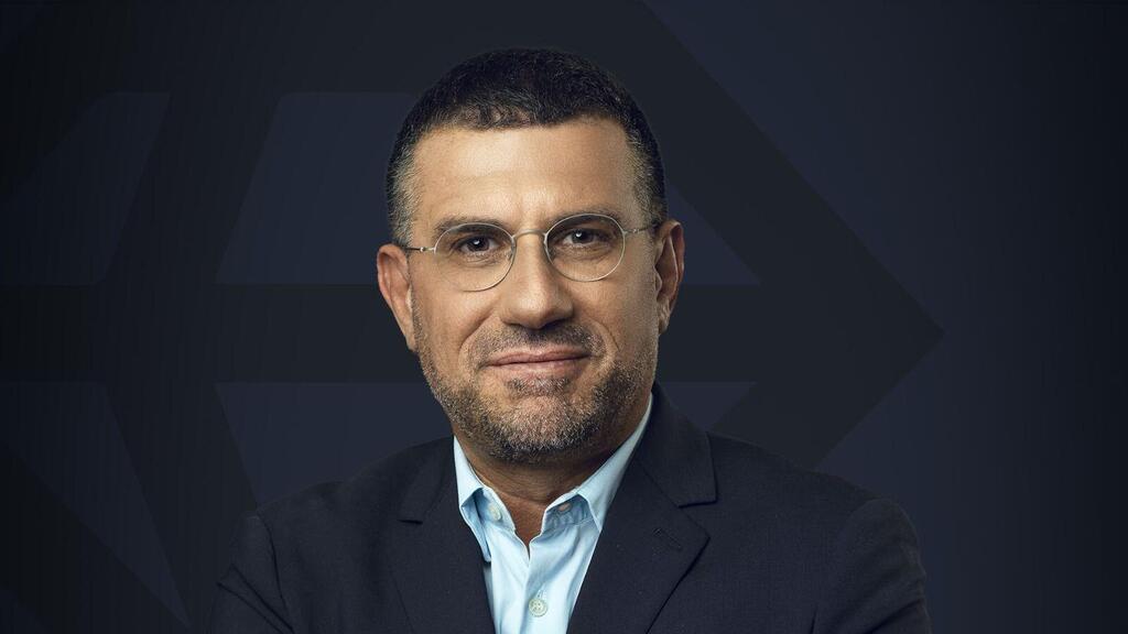 נשיא הבורסה ליהלומים המתפטר ניסים זוארץ (צילום: טל גבעוני) נשיא הבורסה ליהלומים ניסים זוארץ
