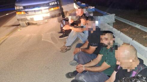 7 מאבטחים בגבעת זאב נעצרו בחשד שסייעו להבריח שב”חים: „מעלו בתפקידם”