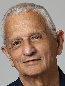 נחום ברנע