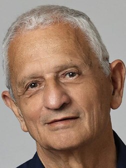 נחום ברנע