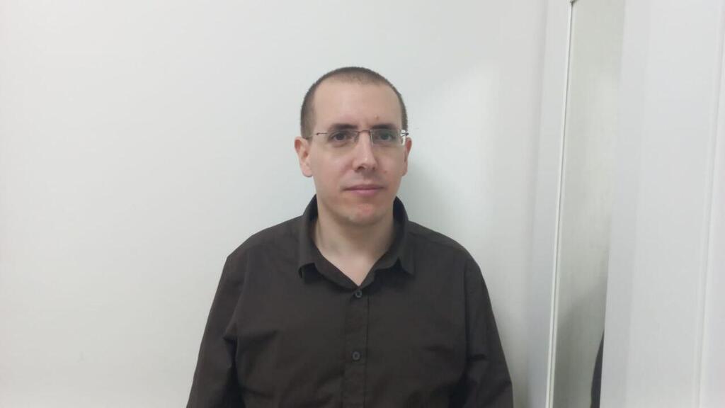 אריאל אדמוני