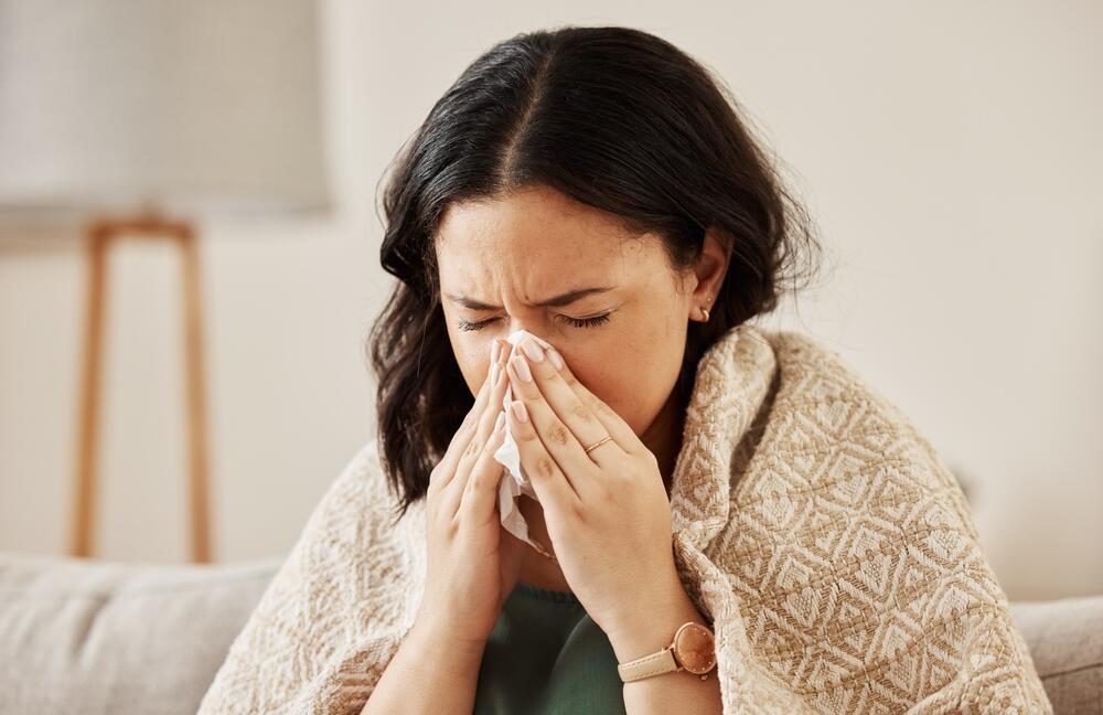 כיצד משפיע ניצול ימי מחלה על השכר? (צילום: shutterstock) צינון חום מחלה