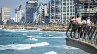 חוף הים בתל אביב